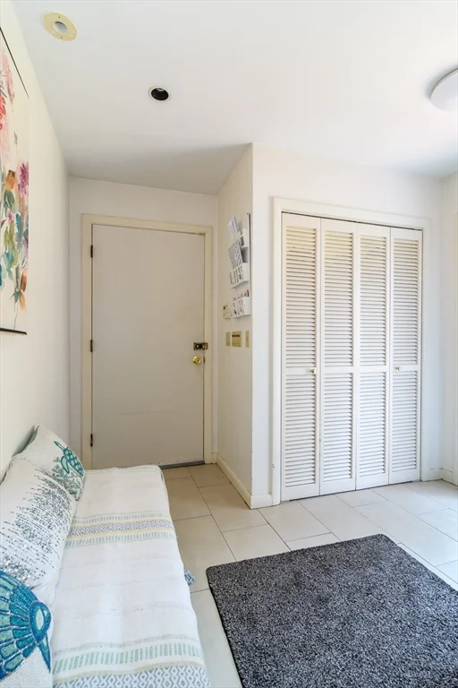 3 bed, 2 bath apartment for rent at 10 Curtis Rd, Natick — photo 2 of 26