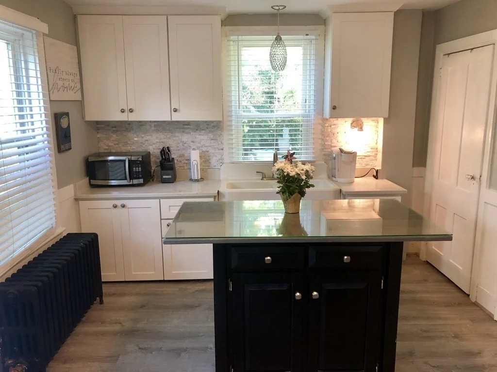 1 bed, 1 bath apartment for rent at 10 Cushman St Unit 1, Downtown — photo 3 of 17