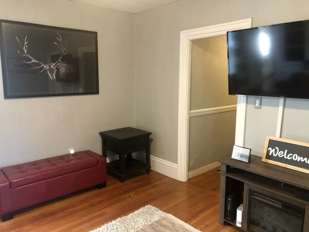 1 bed, 1 bath apartment for rent at 10 Cushman St Unit 1, Downtown — photo 8 of 17