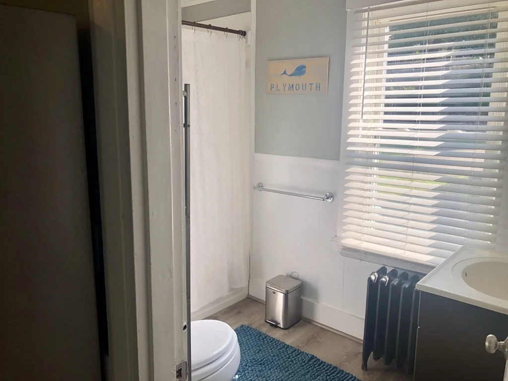 1 bed, 1 bath apartment for rent at 10 Cushman St Unit 1, Downtown — photo 15 of 17