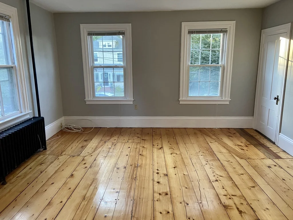 1 bed, 1 bath apartment for rent at 10 Cushman St Unit 4, Downtown — photo 5 of 13