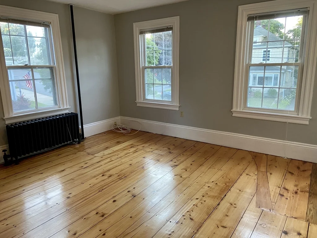 1 bed, 1 bath apartment for rent at 10 Cushman St Unit 4, Downtown — photo 6 of 13