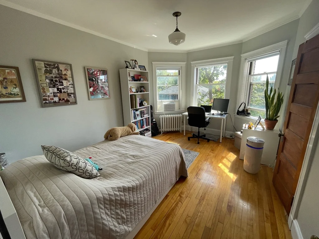 1 bed, 1 bath apartment for rent at 10 Dana St Unit 306, Mid-Cambridge — photo 4 of 12
