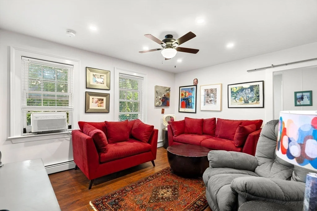3 bed, 1 bath apartment for rent at 10 Daniels St Unit 2, Salem — photo 15 of 25