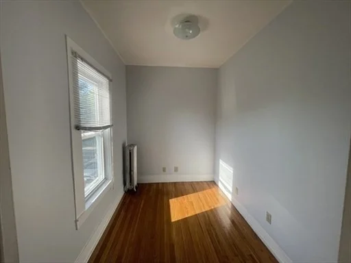 3 bed, 2 bath apartment for rent at 10 Delaware Unit 2, East Somerville — photo 18 of 32