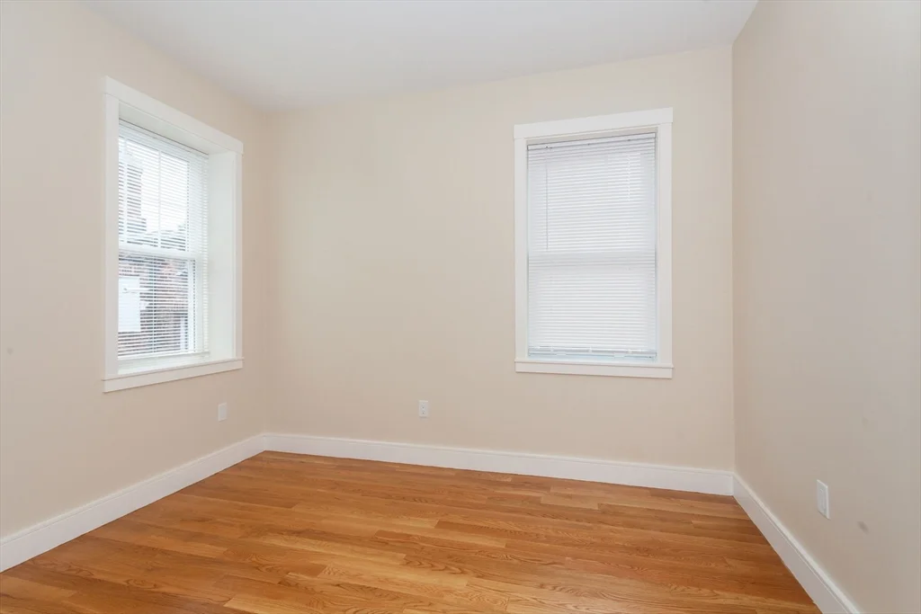 2 bed, 2 bath apartment for rent at 10 Dover Unit 1, North Cambridge — photo 3 of 11