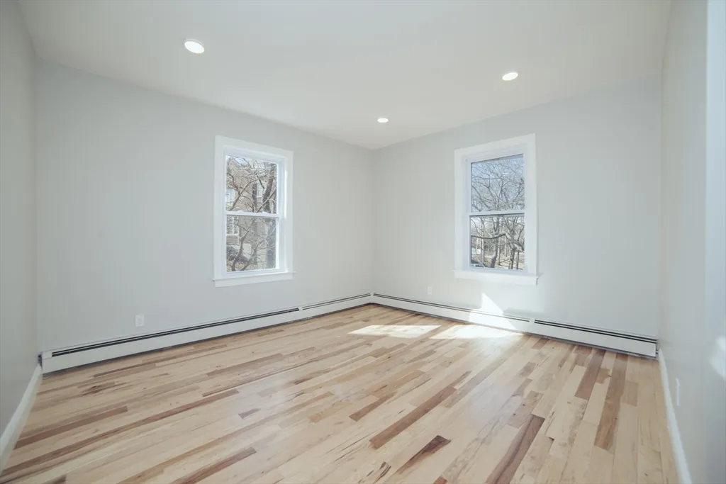 3 bed, 1.5 bath apartment for rent at 10 Duffley Ct Unit 3, Chestnut Hill — photo 12 of 33