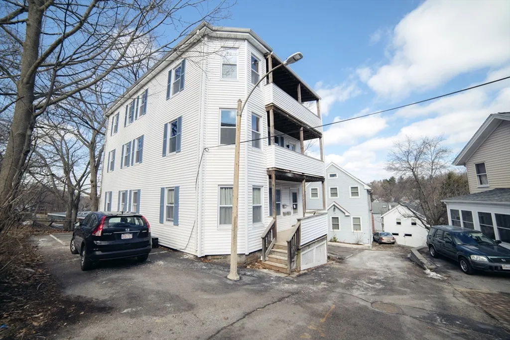 3 bed, 1.5 bath apartment for rent at 10 Duffley Ct Unit 3, Chestnut Hill — photo 20 of 33