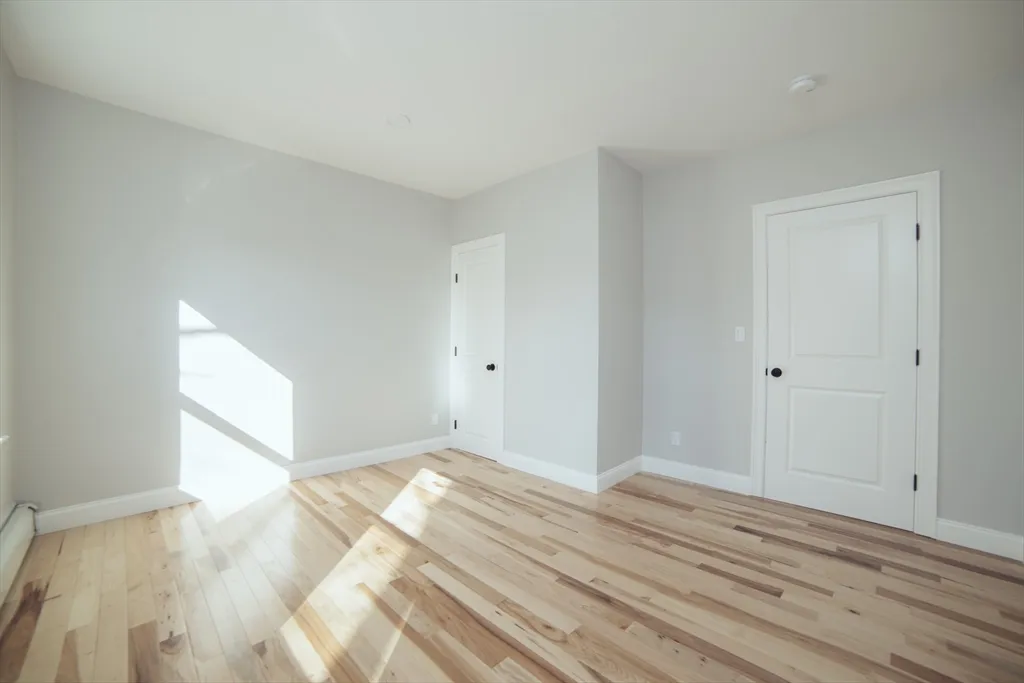 3 bed, 1.5 bath apartment for rent at 10 Duffley Ct Unit 3, Chestnut Hill — photo 13 of 33