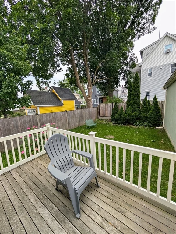 3 bed, 1 bath apartment for rent at 10 Duval St, Brighton — photo 4 of 25