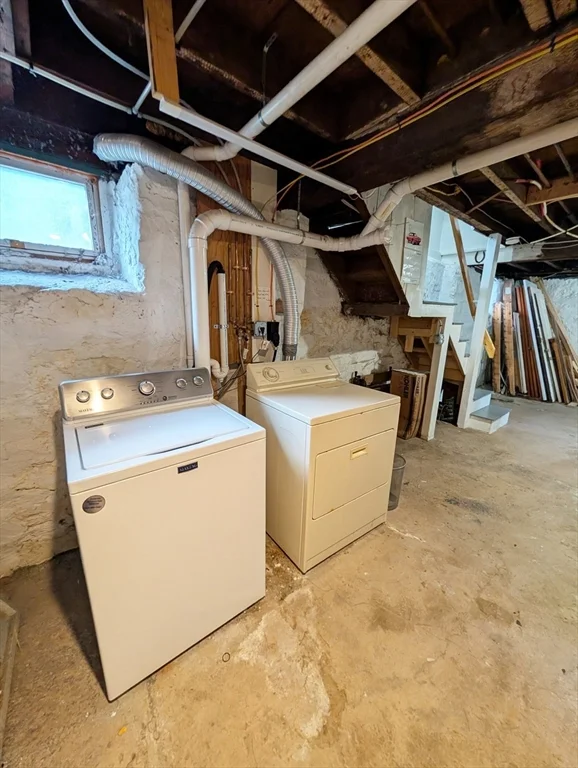 3 bed, 1 bath apartment for rent at 10 Duval St, Brighton — photo 23 of 25