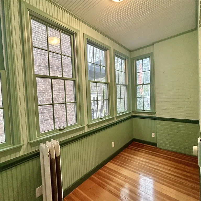 3 bed, 2 bath apartment for rent at 10 Dwight Unit 2, Coolidge Corner — photo 14 of 15