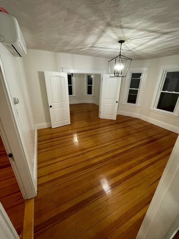 3 bed, 1 bath apartment for rent at 10 Elsmere Ave Unit 2, Methuen — photo 3 of 8