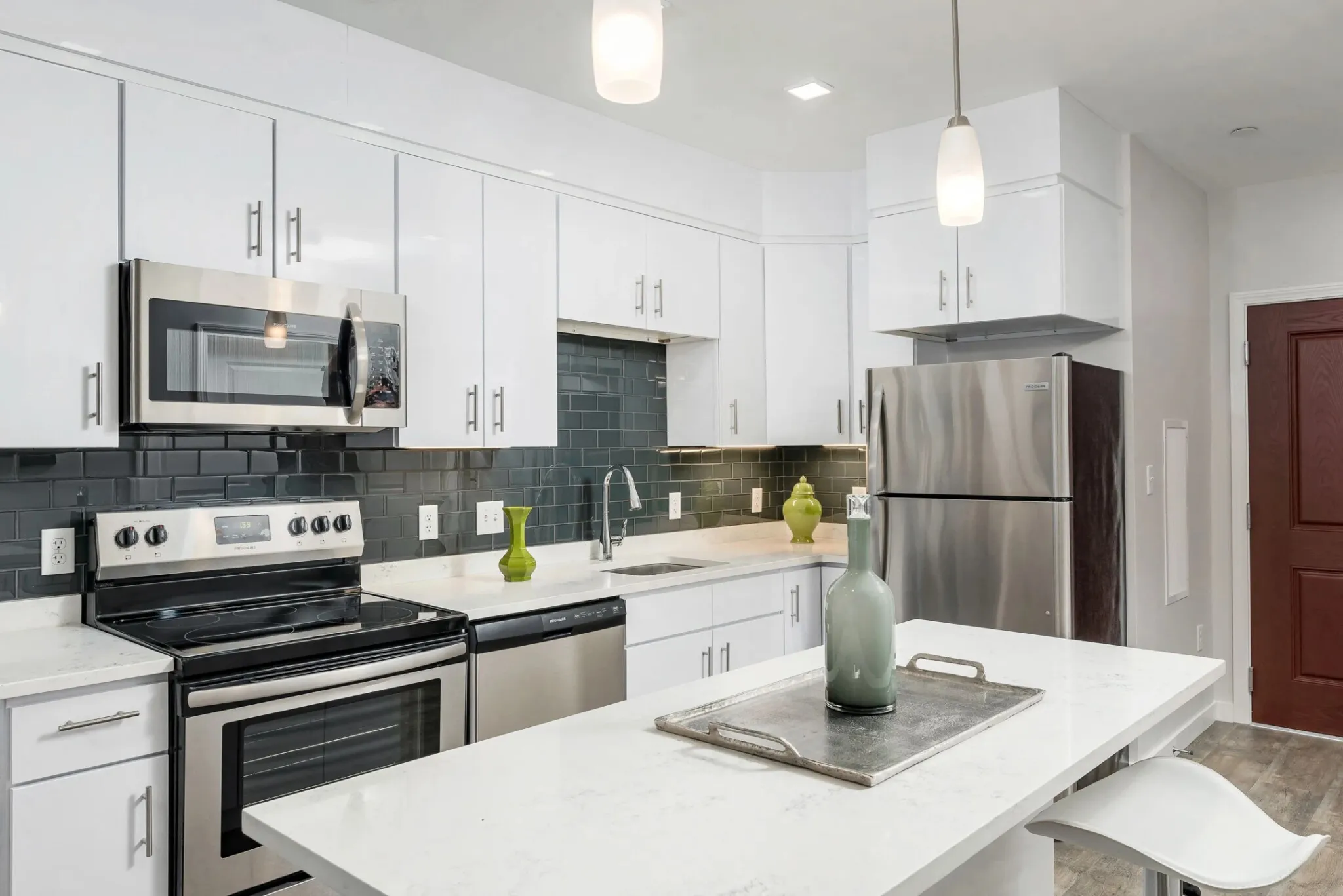 2 bed, 1 bath apartment for rent at 10 Essex St Unit 502, Central Square — photo 18 of 18