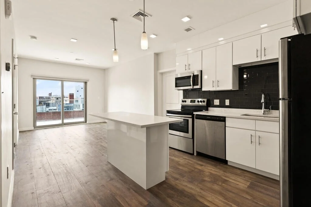 2 bed, 1 bath apartment for rent at 10 Essex St Unit 506, Central Square — photo 1 of 8