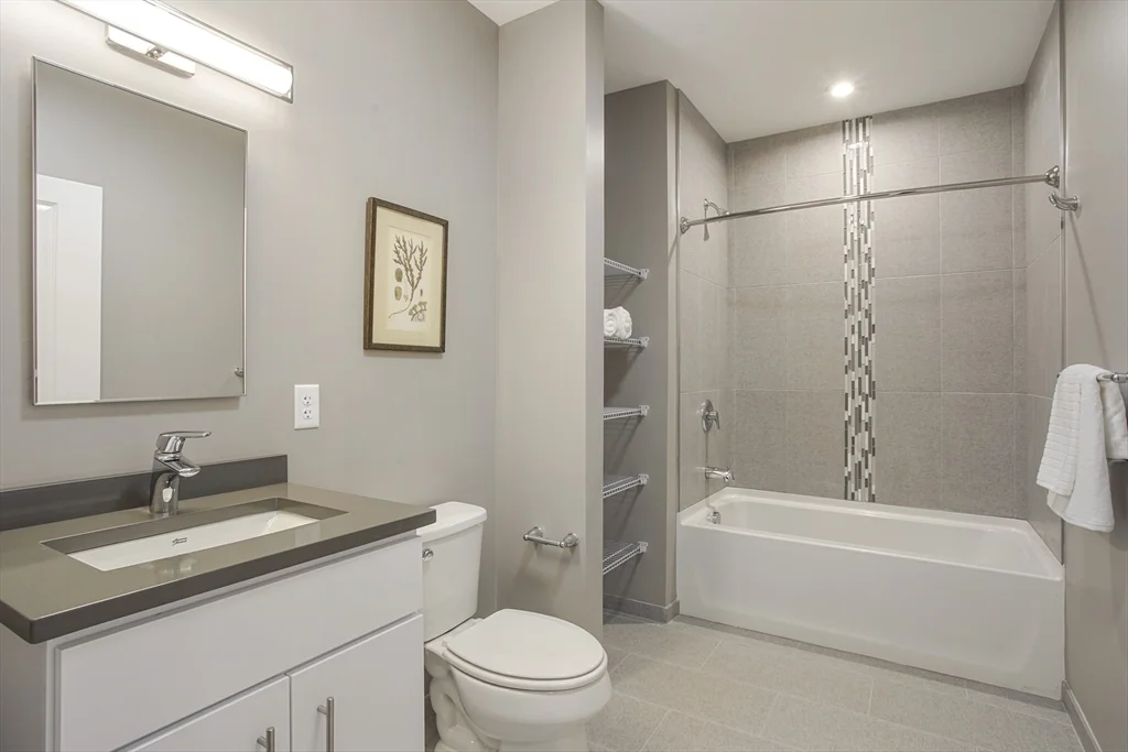 Studio bed, 1 bath apartment for rent at 10 Essex St Unit 608, Central Square — photo 4 of 8