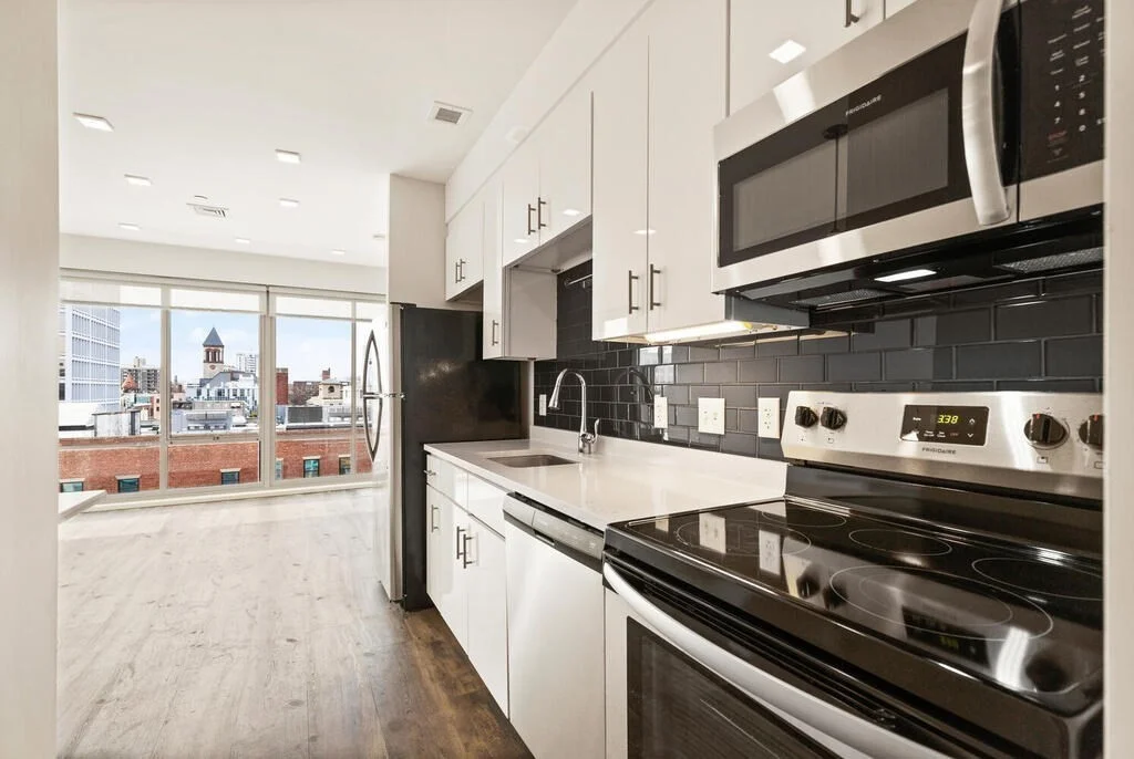 Studio bed, 1 bath apartment for rent at 10 Essex St Unit 610, Central Square — photo 1 of 5