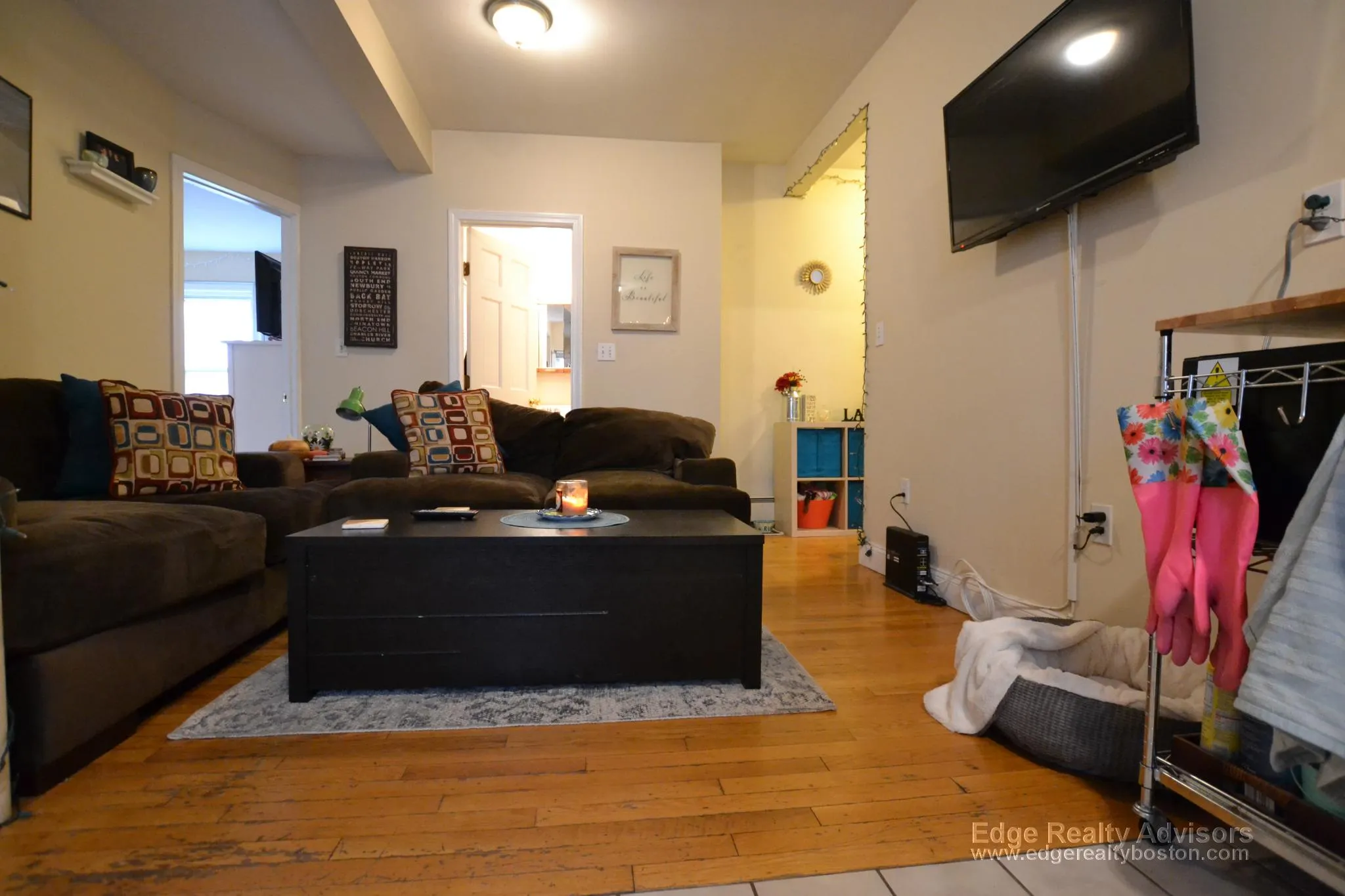 3 bed, 2 bath apartment for rent at 10 Eulita Ter Unit 1, Brighton — photo 7 of 9