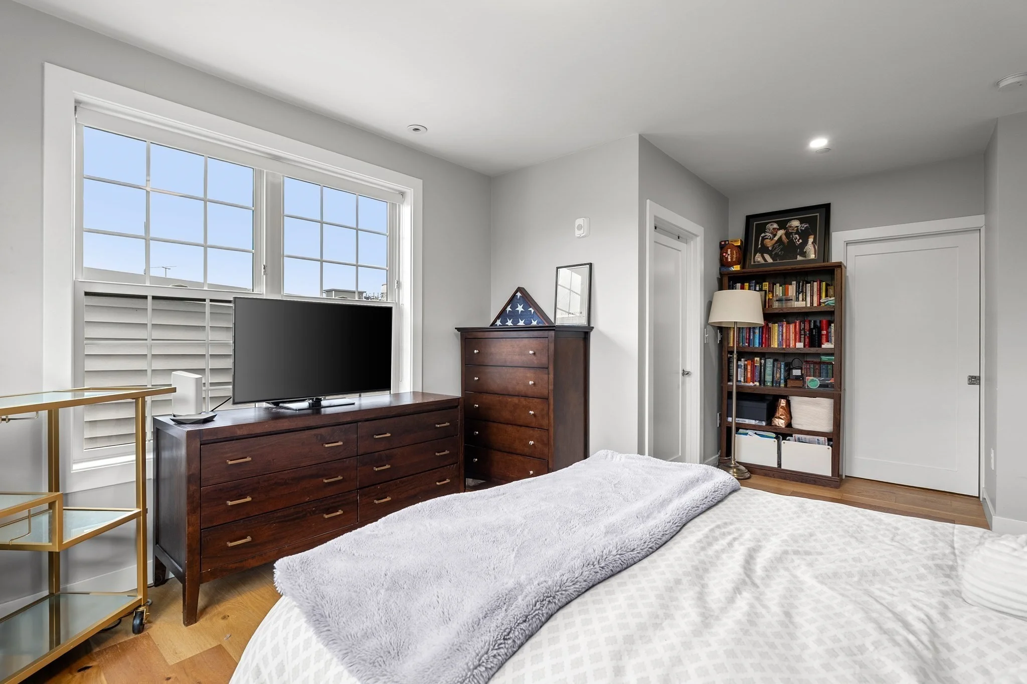 2 bed, 2 bath apartment for rent at 10 Everett St Unit 402, East Boston — photo 9 of 18