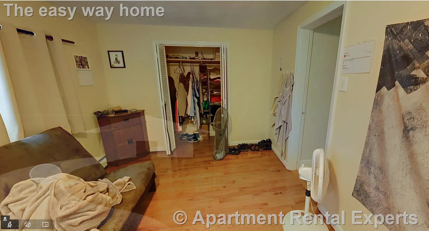 4 bed, 1 bath apartment for rent at 10 Evergreen Ave Unit 2, Winter Hill — photo 5 of 14