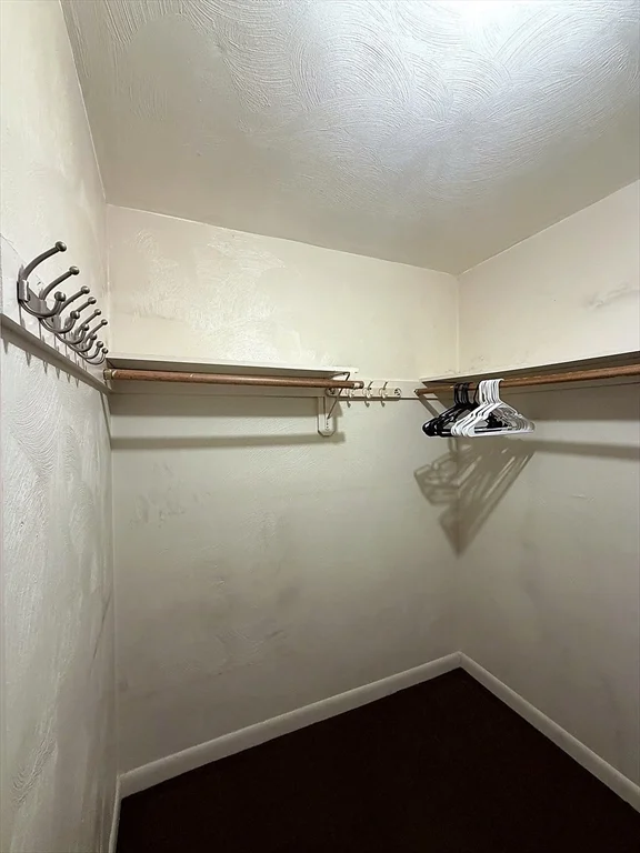 1 bed, 1 bath apartment for rent at 10 Exchange Ct Unit 2, Waltham — photo 10 of 14