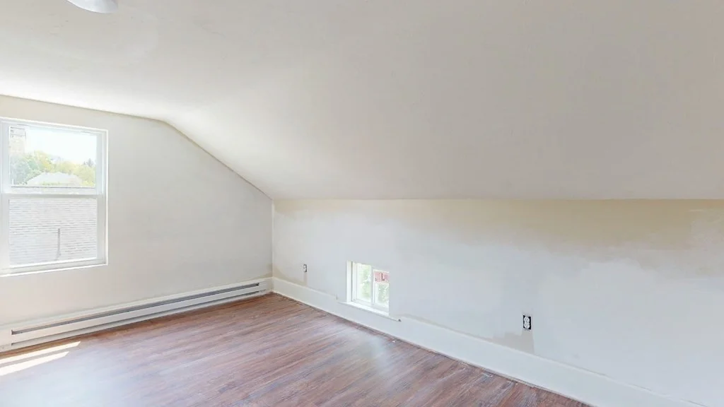 1 bed, 1 bath apartment for rent at 10 Fifth Ave Unit 3, Webster — photo 14 of 16