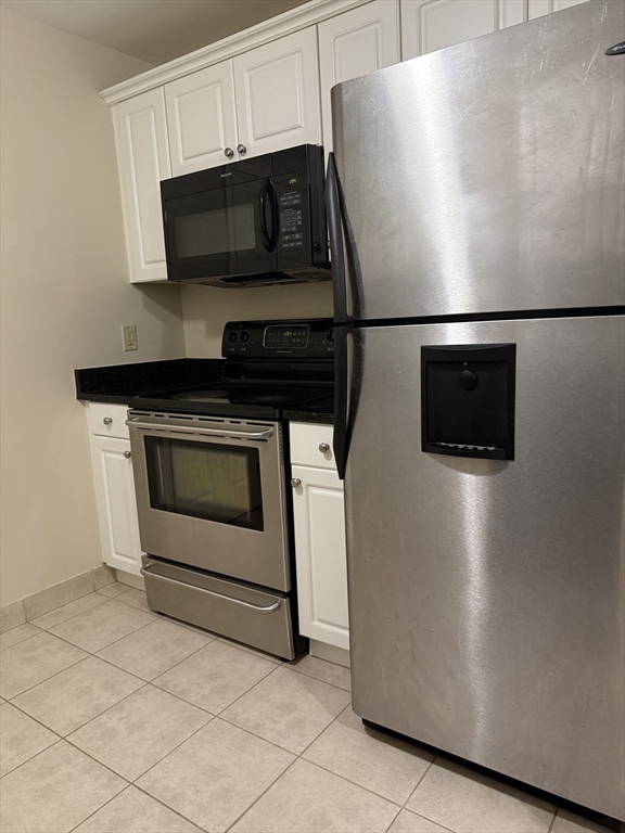 2 bed, 2 bath apartment for rent at 10 Florence St Unit 103, Malden — photo 1 of 13