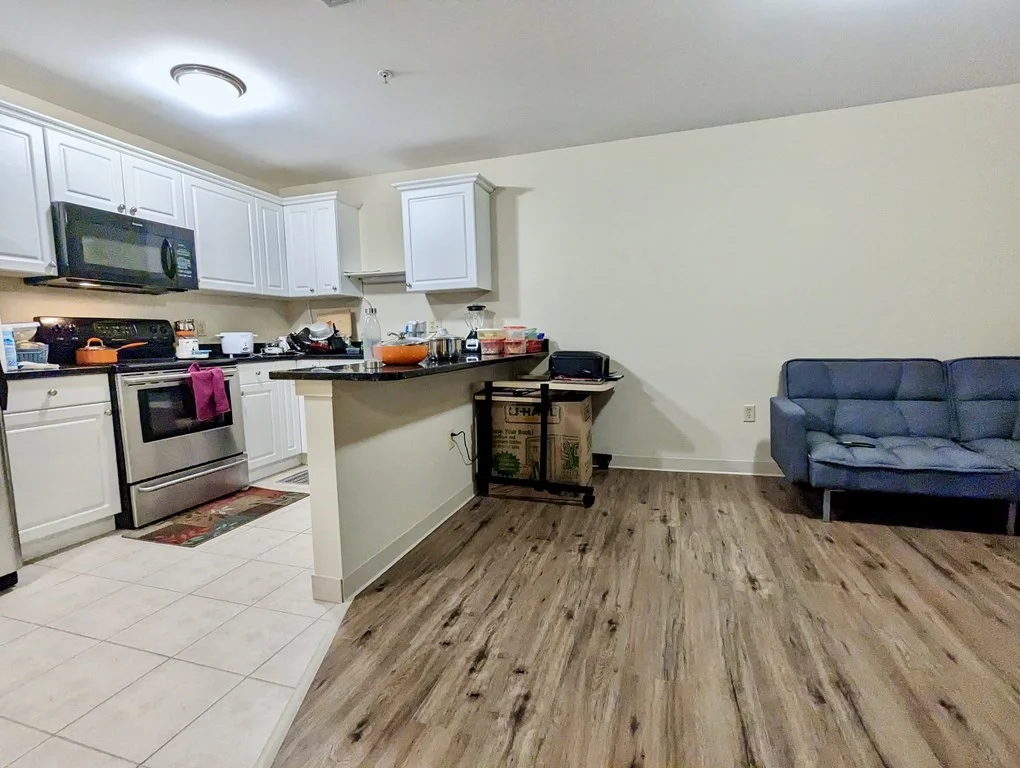 1 bed, 1 bath apartment for rent at 10 Florence St Unit 200, Malden — photo 5 of 11