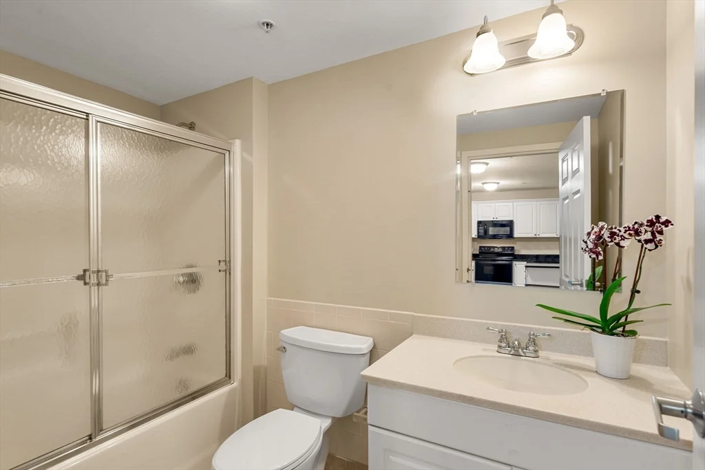 1 bed, 1 bath apartment for rent at 10 Florence St Unit 302, Malden — photo 7 of 9
