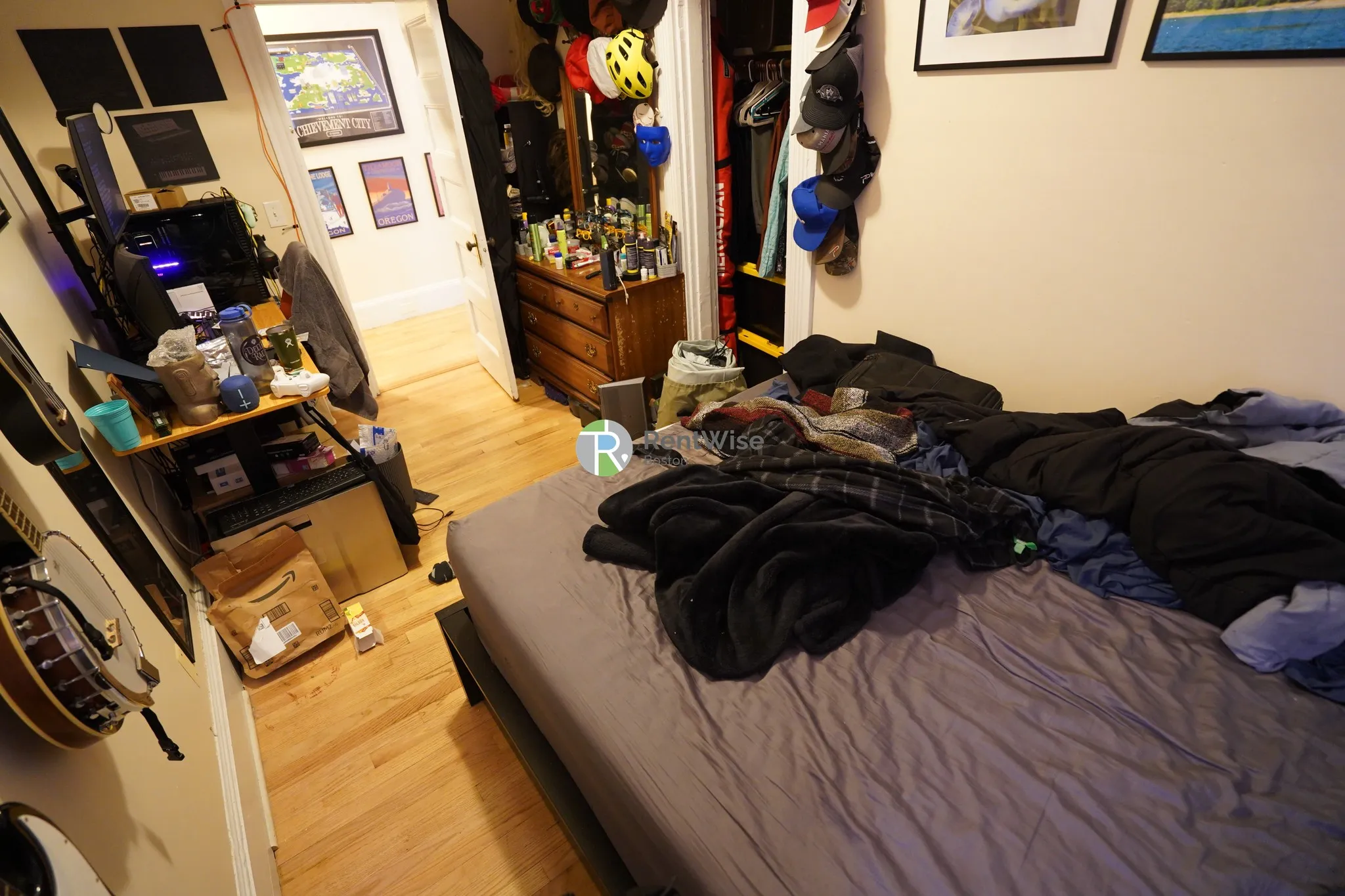 3 bed, 1 bath apartment for rent at 10 Foster St Unit 1, Coolidge Corner — photo 13 of 21