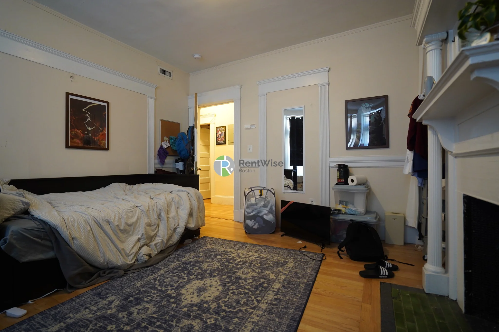 3 bed, 1 bath apartment for rent at 10 Foster St Unit 1, Coolidge Corner — photo 19 of 21