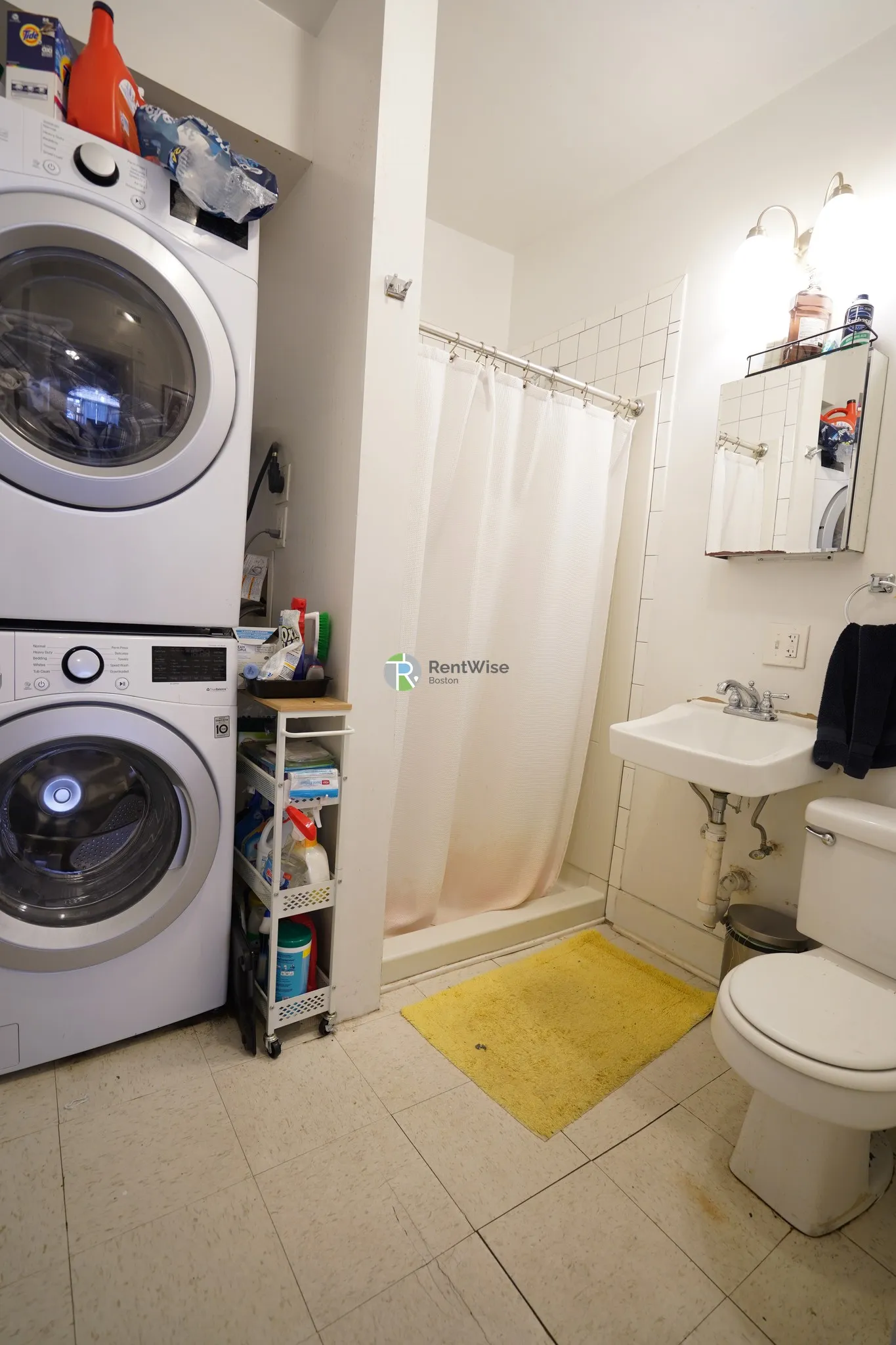 3 bed, 1 bath apartment for rent at 10 Foster St Unit 1, Coolidge Corner — photo 10 of 21