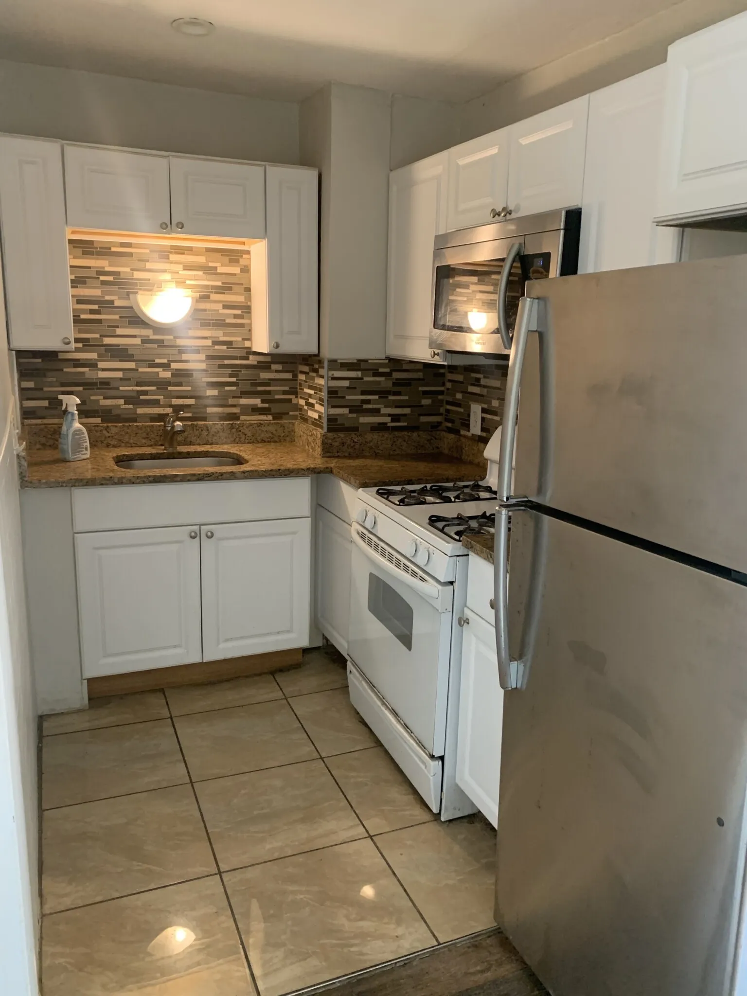 1 bed, 1 bath apartment for rent at 10 Fourth Street Pl Unit 1, East Cambridge — photo 3 of 12