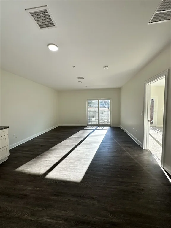 1 bed, 1 bath apartment for rent at 10 Franklin Ave Unit 102, Revere — photo 2 of 14