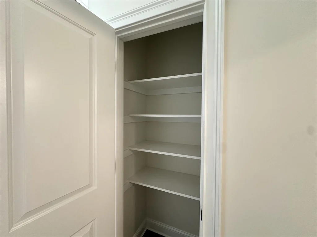 1 bed, 1 bath apartment for rent at 10 Franklin Ave Unit 102, Revere — photo 11 of 14