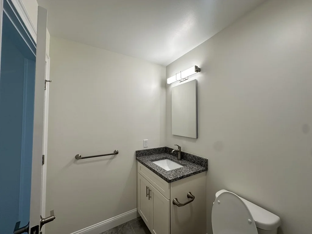 1 bed, 1 bath apartment for rent at 10 Franklin Ave Unit 102, Revere — photo 9 of 14