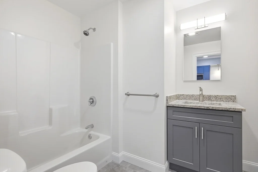 1 bed, 1 bath apartment for rent at 10 Franklin Ave , Unit 105, Revere — photo 5 of 10