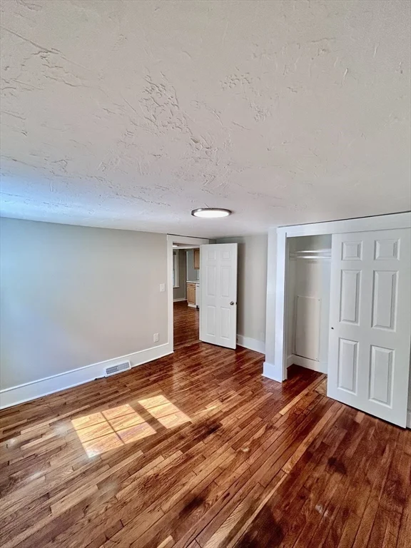 3 bed, 1 bath apartment for rent at 10 Franklin St Unit 1, West Medway — photo 23 of 34