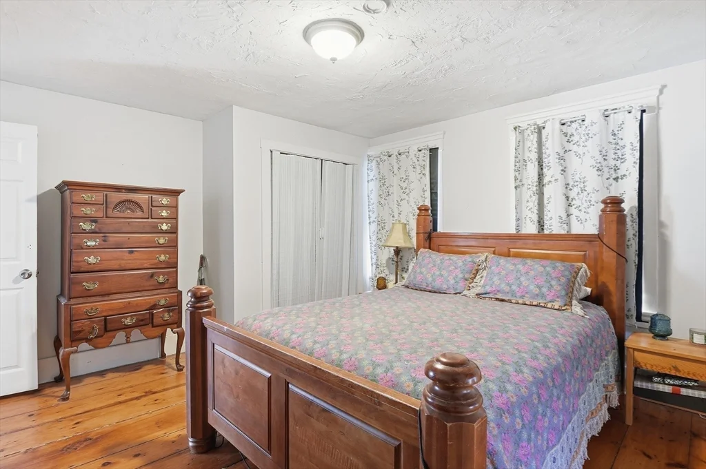 3 bed, 1 bath apartment for rent at 10 Franklin St Unit 1, West Medway — photo 7 of 34