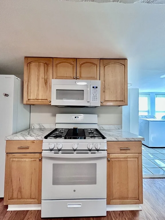 3 bed, 1 bath apartment for rent at 10 Franklin St Unit 1, West Medway — photo 17 of 34