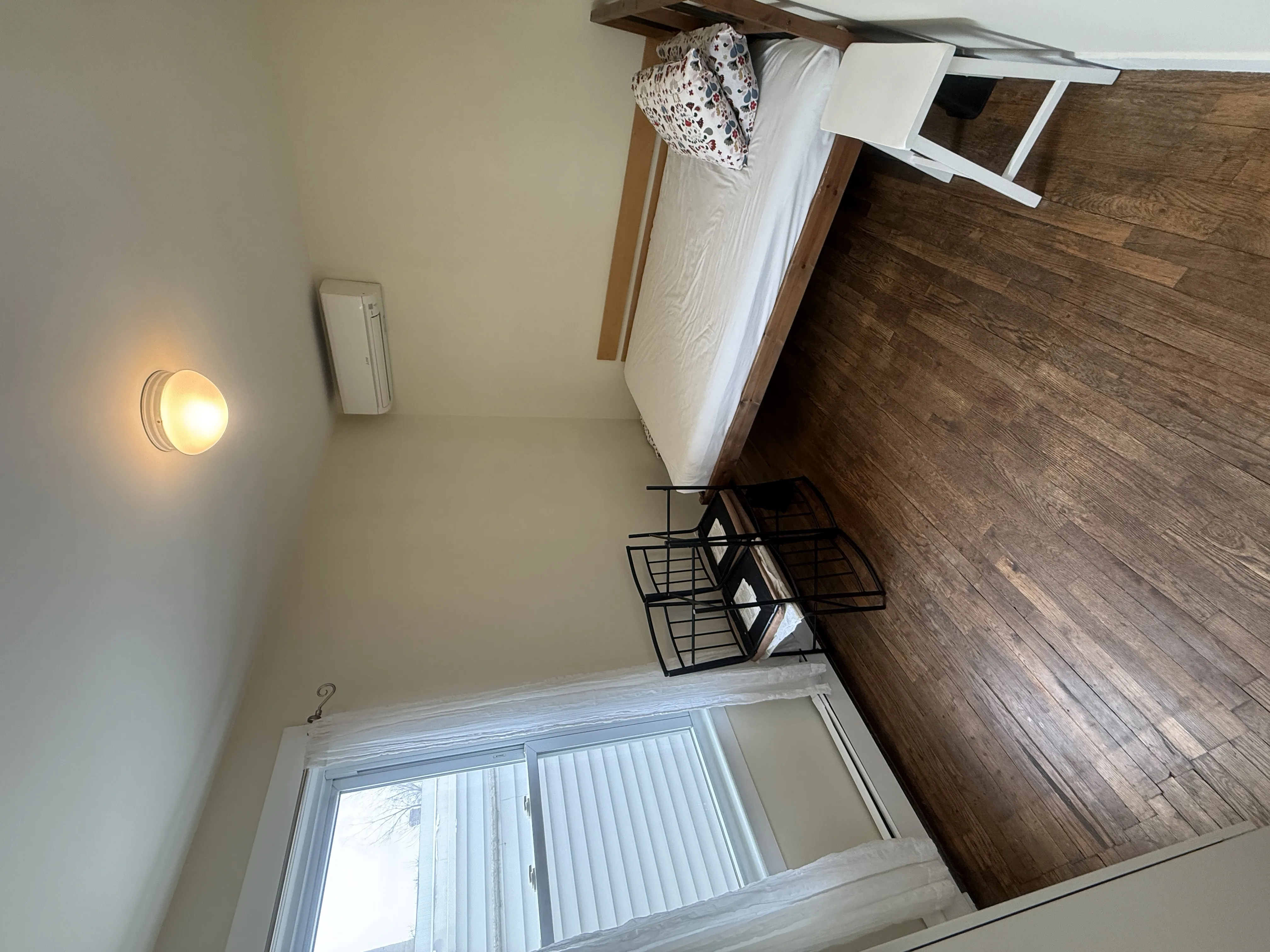 1 bed, 1 bath apartment for rent at 10 Fulkerson St Unit 2, East Cambridge — photo 4 of 8