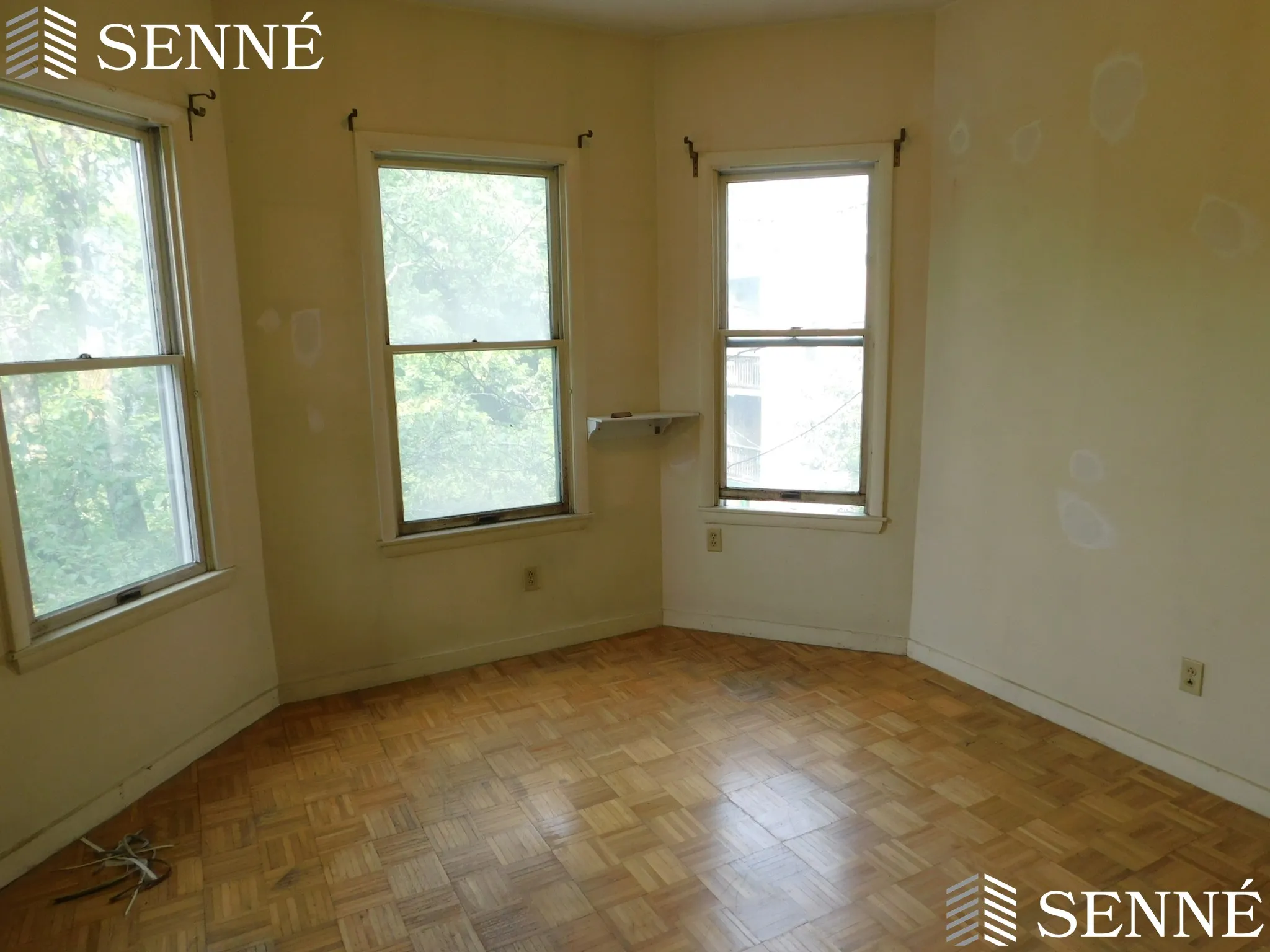 2 bed, 1.5 bath apartment for rent at 10 Gilmore St Unit 3, Riverside — photo 2 of 9