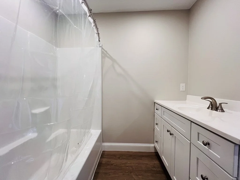 3 bed, 2 bath apartment for rent at 10 Glacier Path Unit 10, Middleboro — photo 21 of 25
