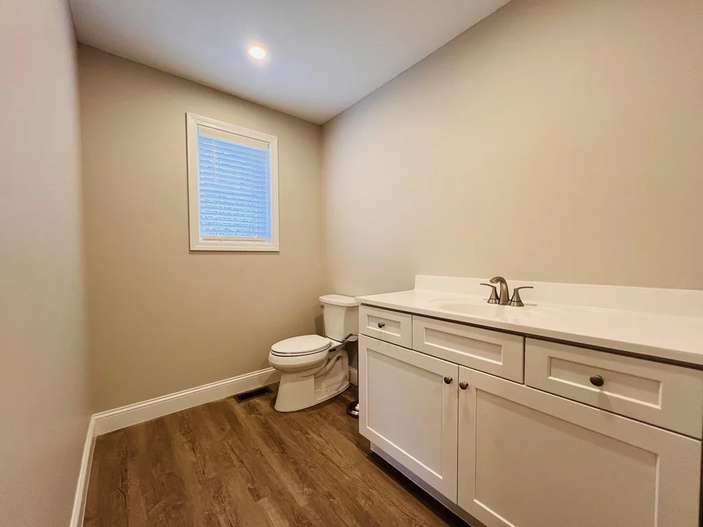 3 bed, 2 bath apartment for rent at 10 Glacier Path Unit 10, Middleboro — photo 23 of 25