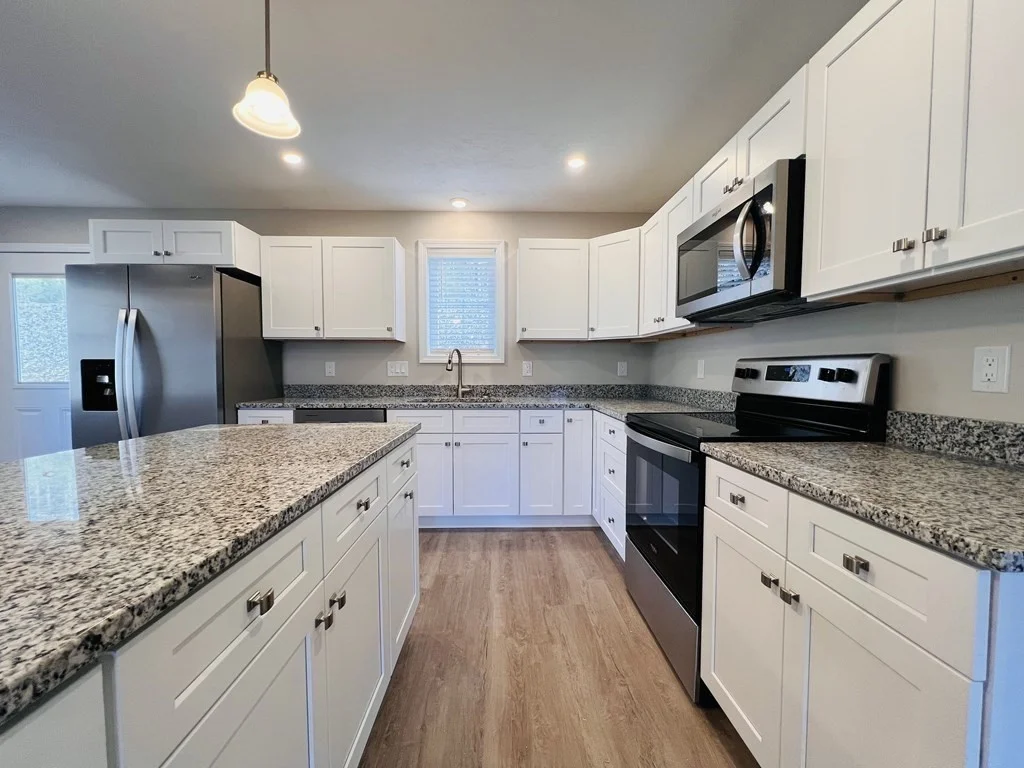 3 bed, 2 bath apartment for rent at 10 Glacier Path Unit 10, Middleboro — photo 6 of 25
