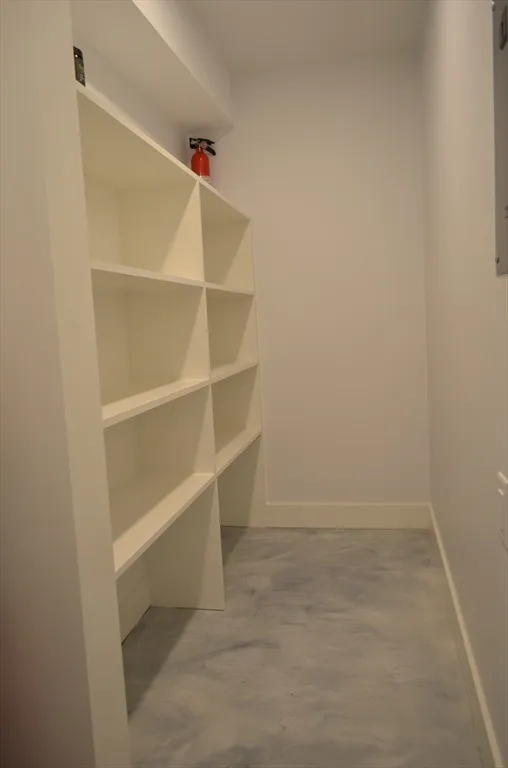 1 bed, 1 bath apartment for rent at 10 Gloucester Ave Unit B, Gloucester — photo 10 of 13