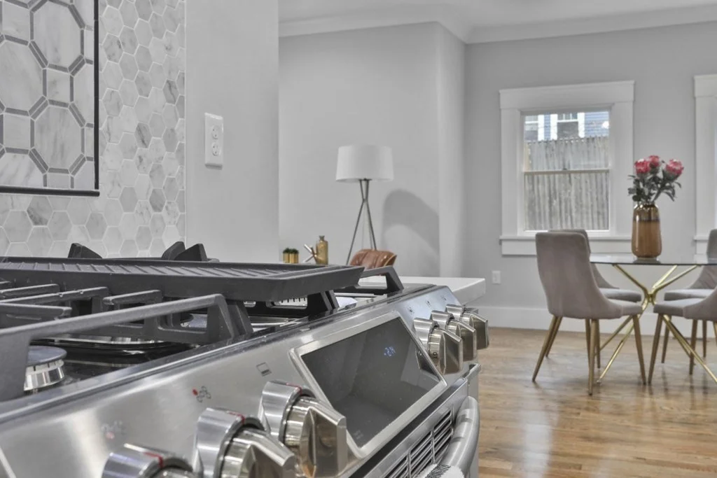2 bed, 2 bath apartment for rent at 10 Grant St Unit 1, Winter Hill — photo 9 of 26