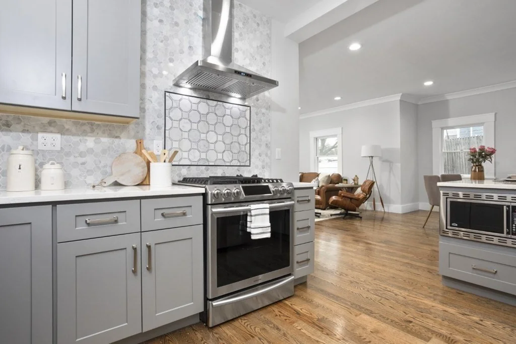 2 bed, 2 bath apartment for rent at 10 Grant St Unit 1, Winter Hill — photo 3 of 26