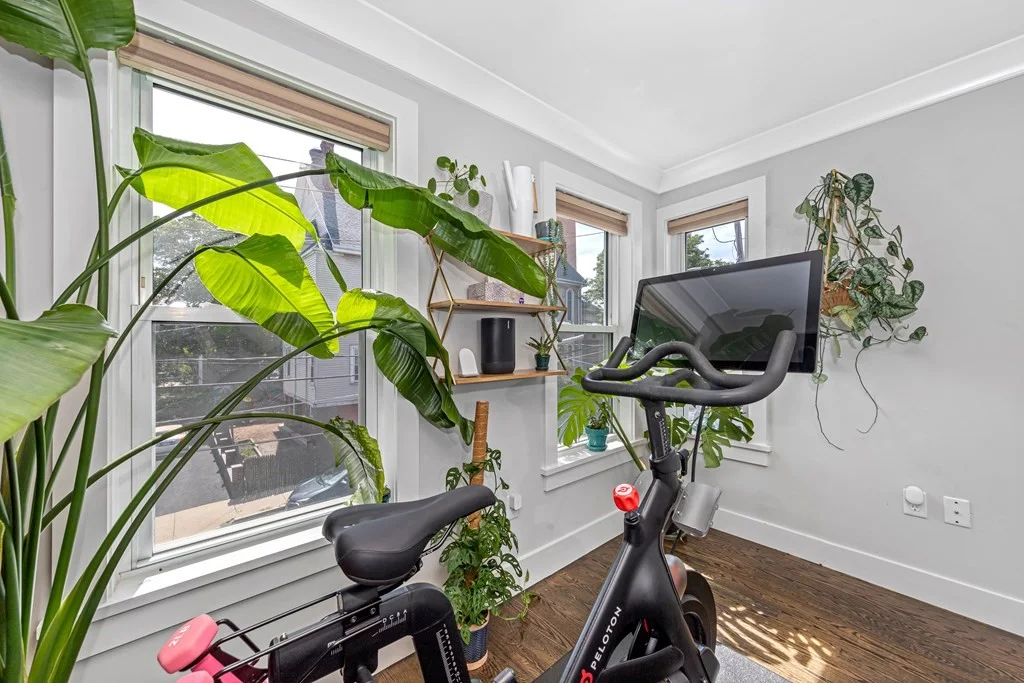 3 bed, 3 bath apartment for rent at 10 Grant St Unit 2, Winter Hill — photo 21 of 39