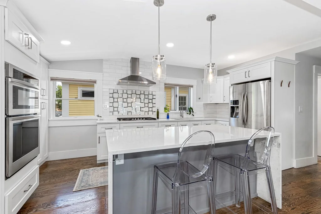3 bed, 3 bath apartment for rent at 10 Grant St Unit 2, Winter Hill — photo 12 of 39